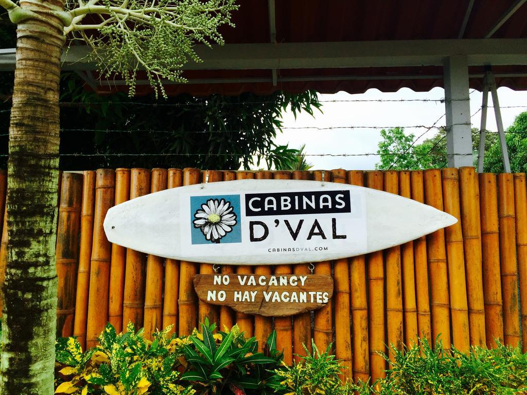 Отель Cabinas D'Val Увита Экстерьер фото